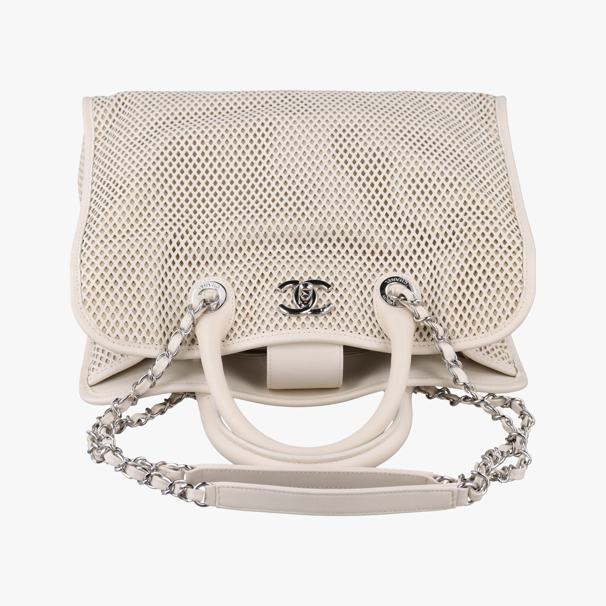Up in the Air Perforated French Riviera  White lambskin A67654 17921437アップ ザ エア フレンチリビエラ  ホワイト ラムスキン A67654 17921437