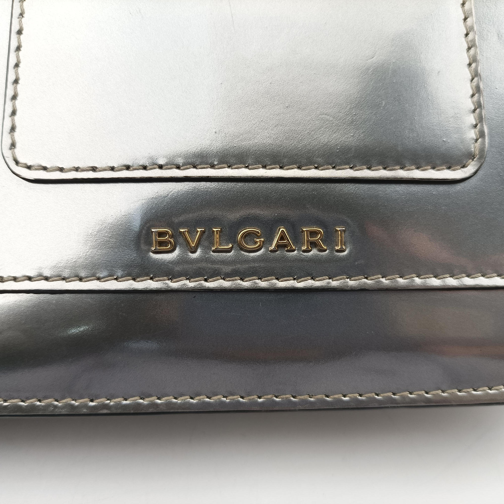 Pre-owned Bvlgari SERPENTI FOREVER Silver Patent Leather  shoulderbag | stylenewstar