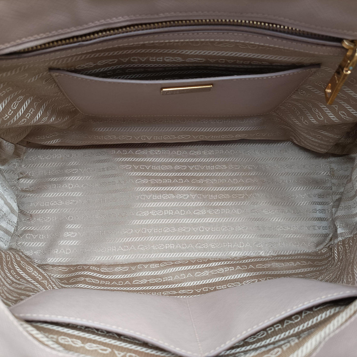 Galleria Pink SAFFIANO Leather BN2274 103ガレリア ピンク サフィアーノレザー BN2274 103
