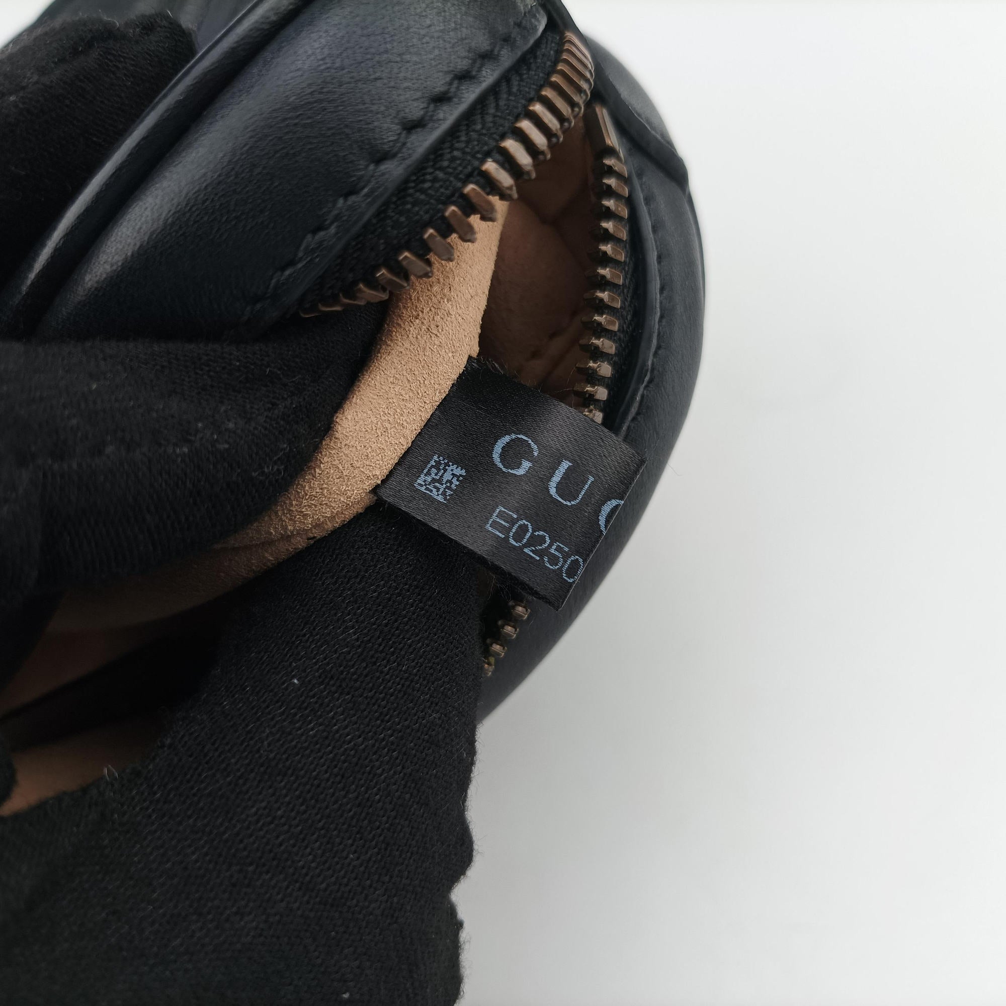 Vintage Gucci GG Marmont Black Leather 476434 bum bag/waist bag | stylenewstar