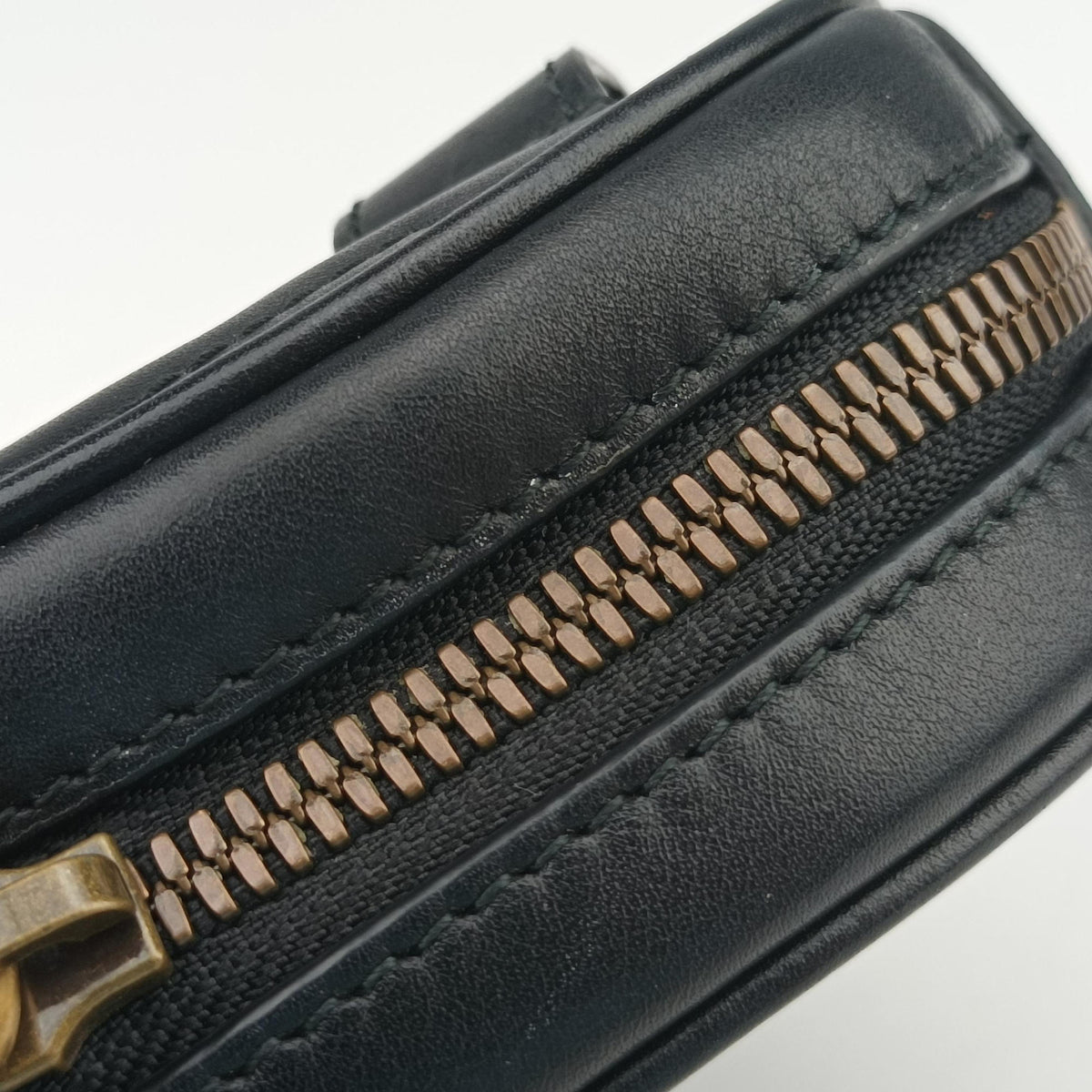 Vintage Gucci GG Marmont Black Leather 476434 bum bag/waist bag | stylenewstar