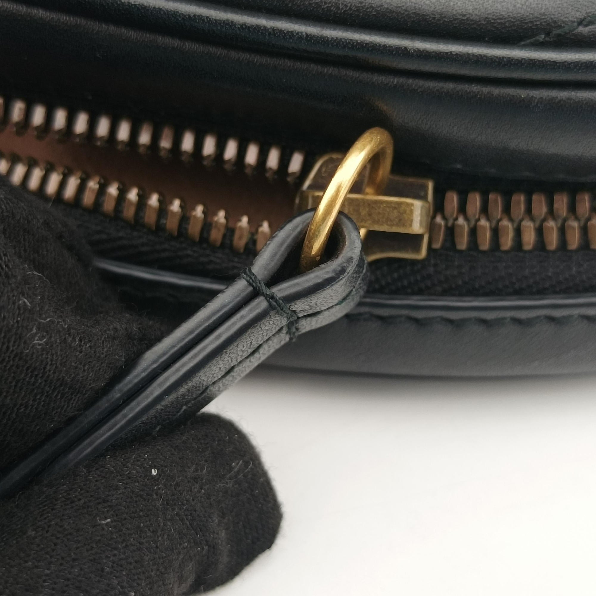 Vintage Gucci GG Marmont Black Leather 476434 bum bag/waist bag | stylenewstar