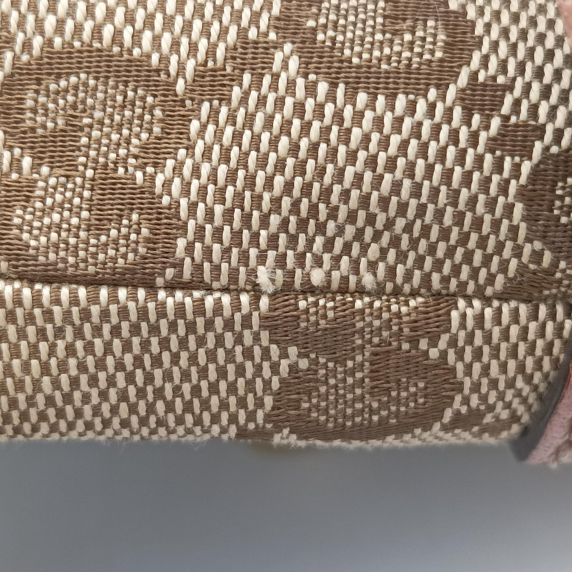 Pre-owned Gucci Guccissima Bree khaki×pink Canvas×Leather 353120 handbag | stylenewstar
