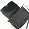 BOY CHANEL Black × Green Leather A92005 18578507ボーイシャネル ブラック × グリーン レザー A92005 18578507