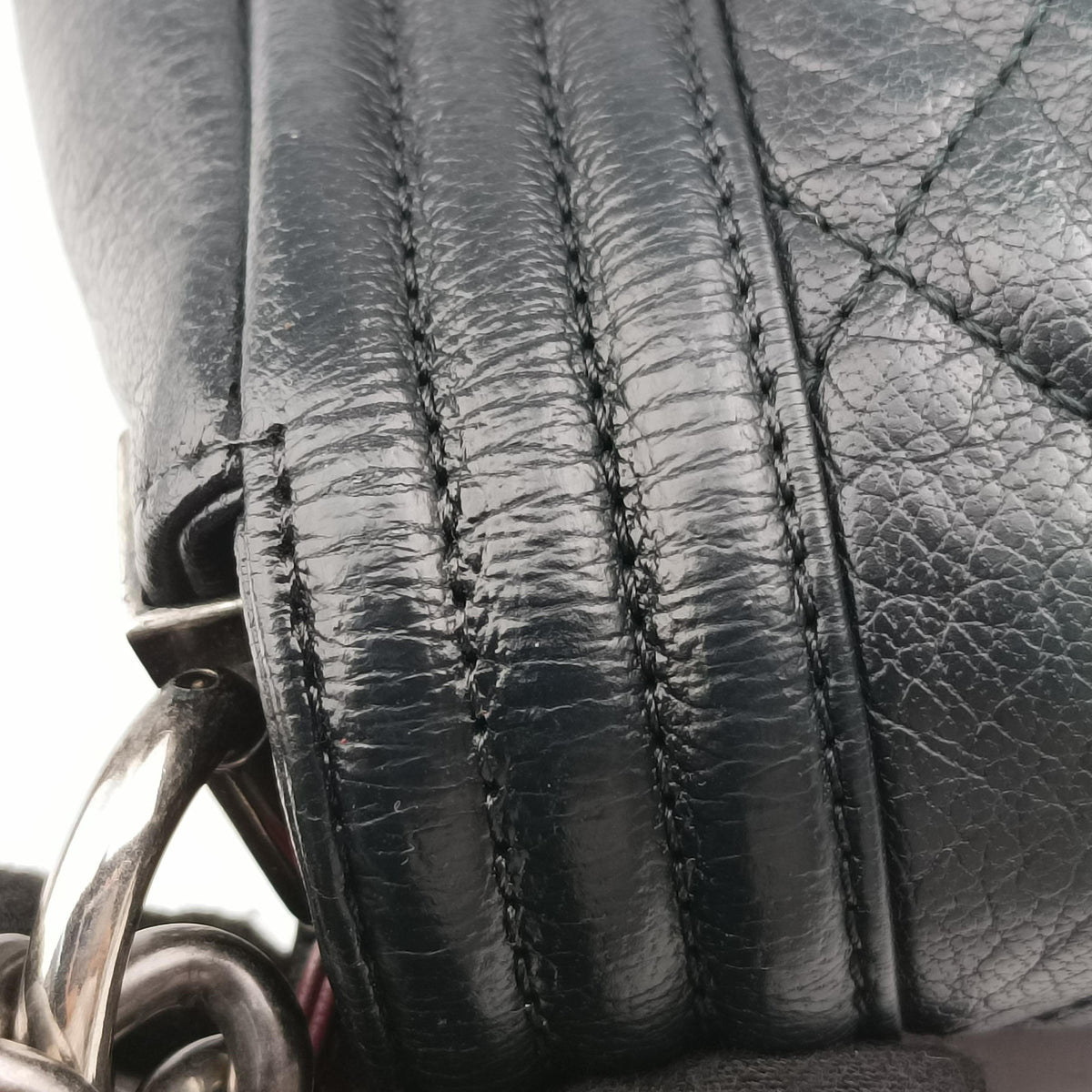 BOY CHANEL Black × Green Leather A92005 18578507ボーイシャネル ブラック × グリーン レザー A92005 18578507