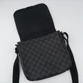 District PM Noir Damier GRAPHITE N41260 FL4135ディストリクトPM ノワール ダミエ グラフィット N41260 FL4135