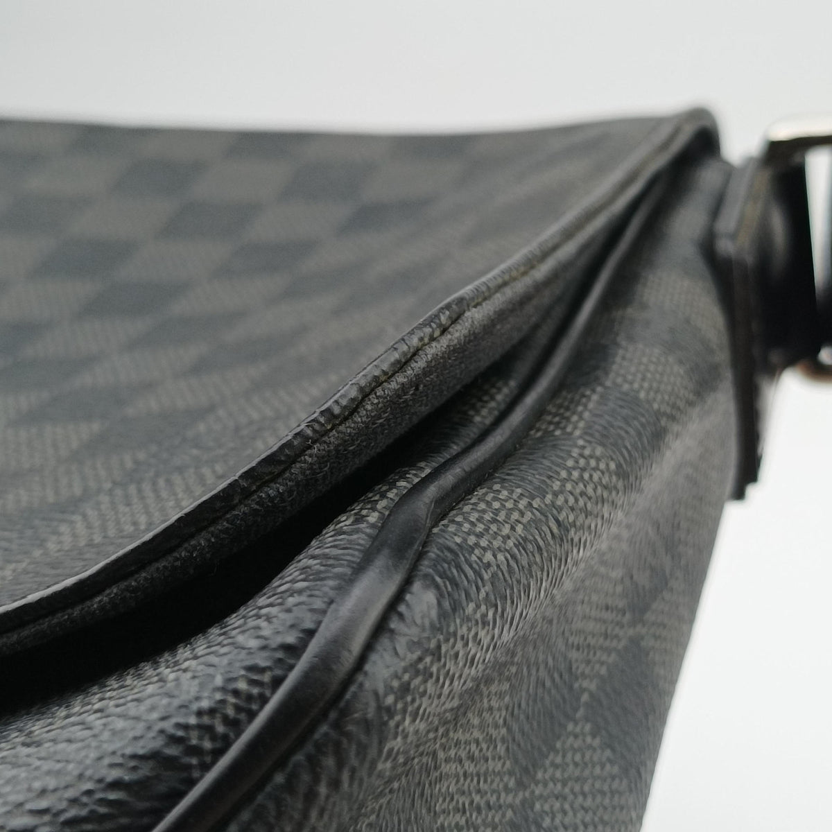 District PM Noir Damier GRAPHITE N41260 FL4135ディストリクトPM ノワール ダミエ グラフィット N41260 FL4135