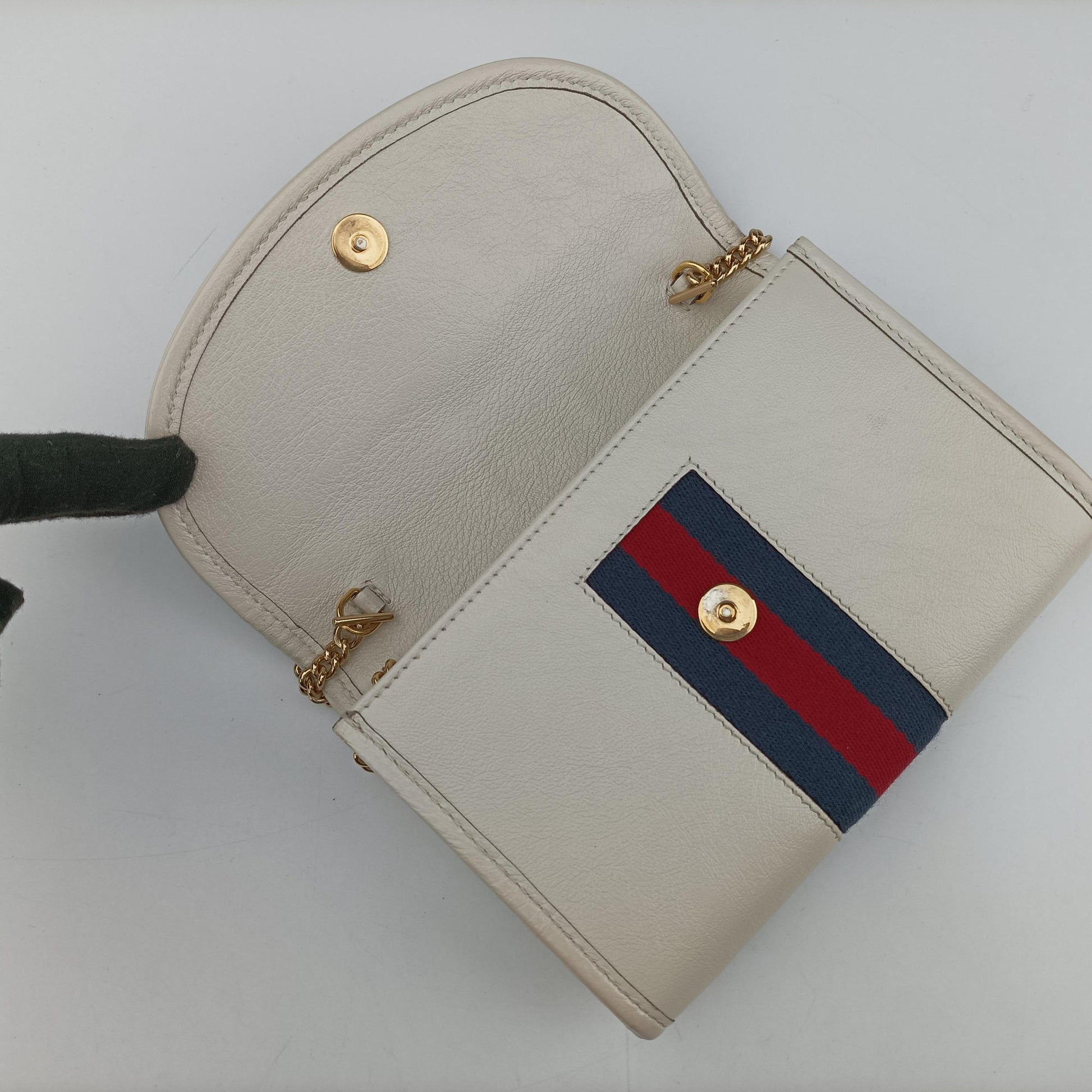 Pre-owned Gucci Rajah White Leather 573797 shoulderbag | stylenewstar