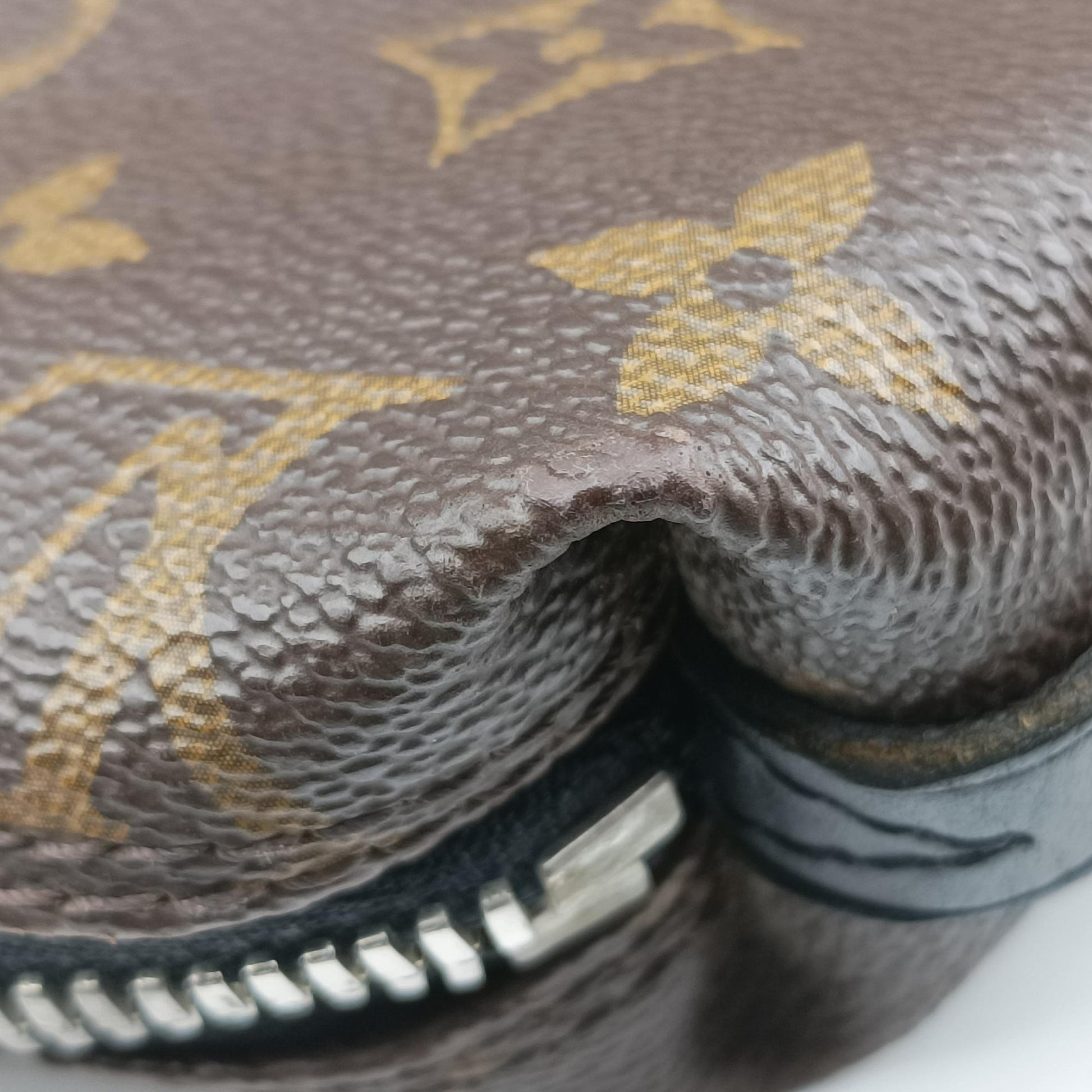 KITAN brown Monogram Canvas M40388 DU3141キタン モノグラム/ブラウン モノグラム マカサー M40388 DU3141