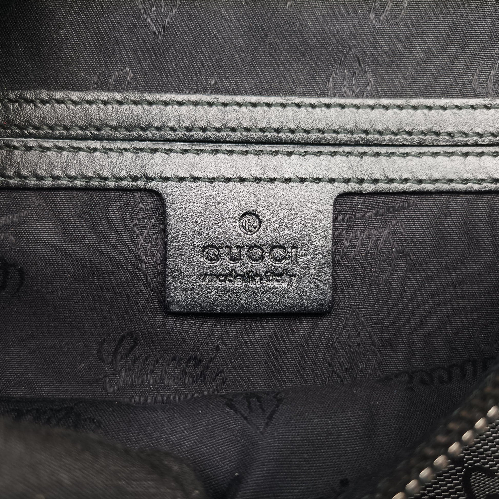 Pre-owned Gucci GG Supreme Black PVC coated canvas 233269 bum bag/waist bag | stylenewstar