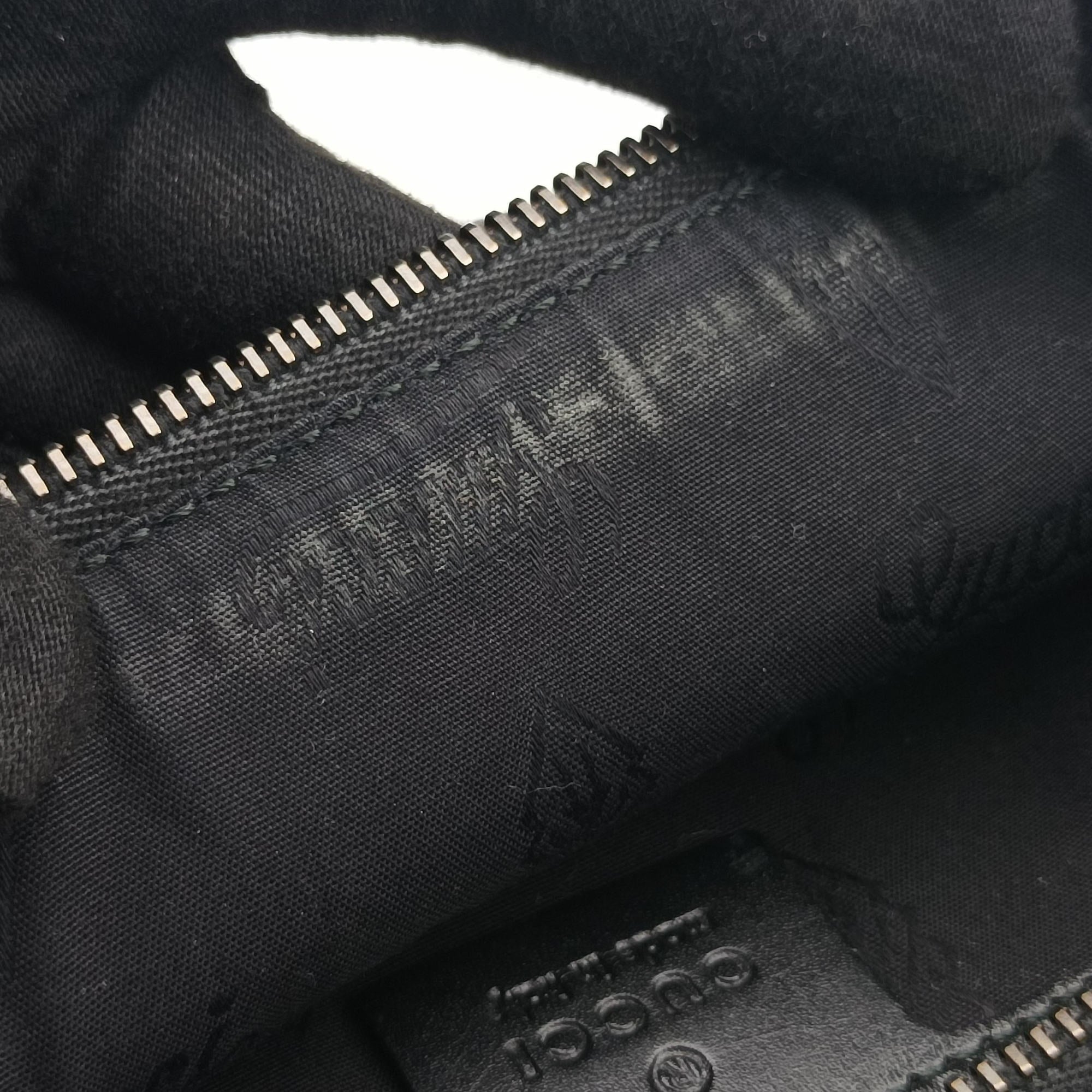 Pre-owned Gucci GG Supreme Black PVC coated canvas 233269 bum bag/waist bag | stylenewstar