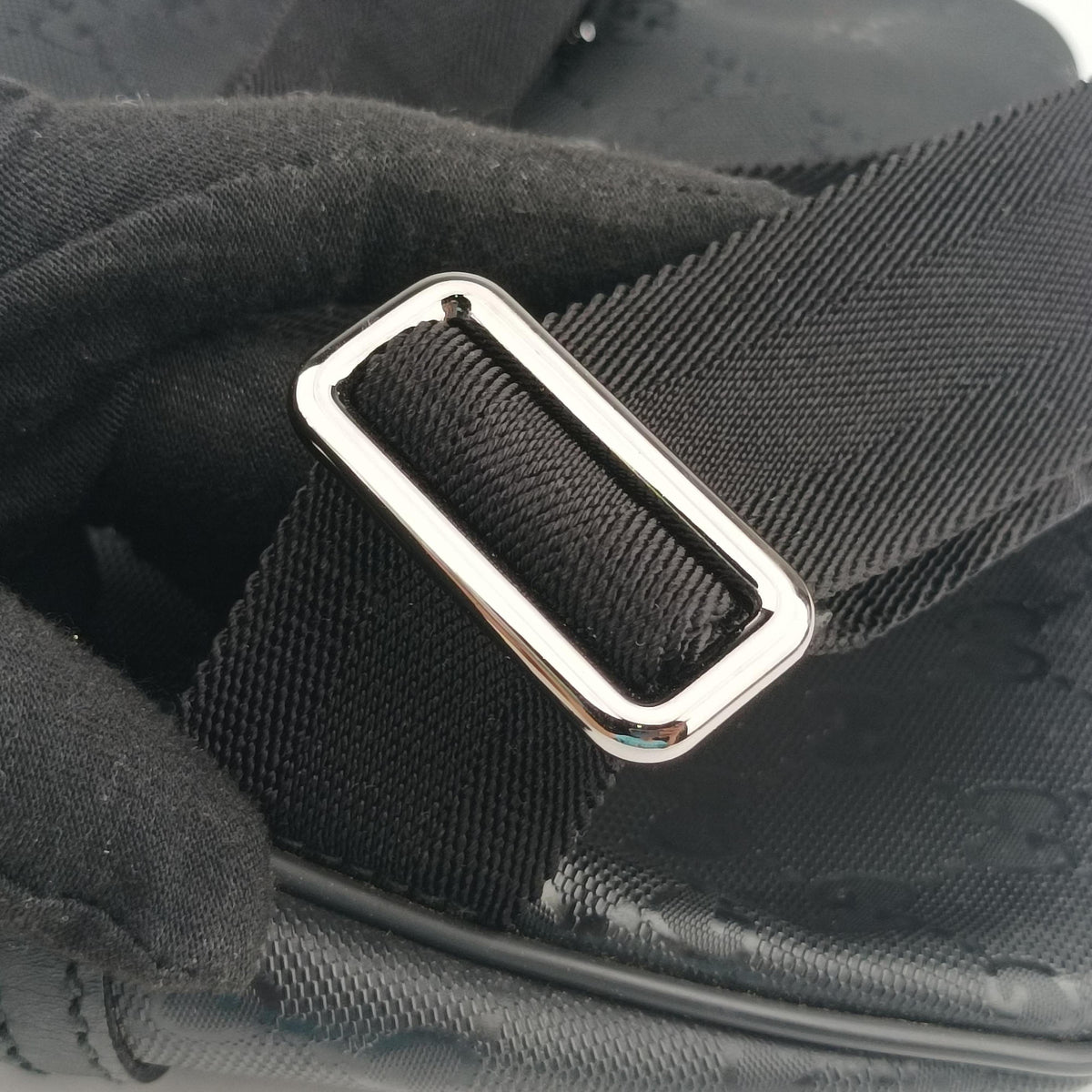 Pre-owned Gucci GG Supreme Black PVC coated canvas 233269 bum bag/waist bag | stylenewstar
