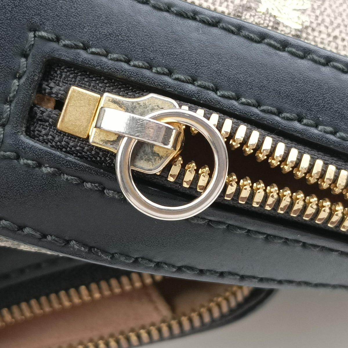 GG Supreme Tian Brown PVC coated canvas 427042 G024988184GGスプリームティアン ブラウン PVCコーティングキャンバス 427042 G024988184