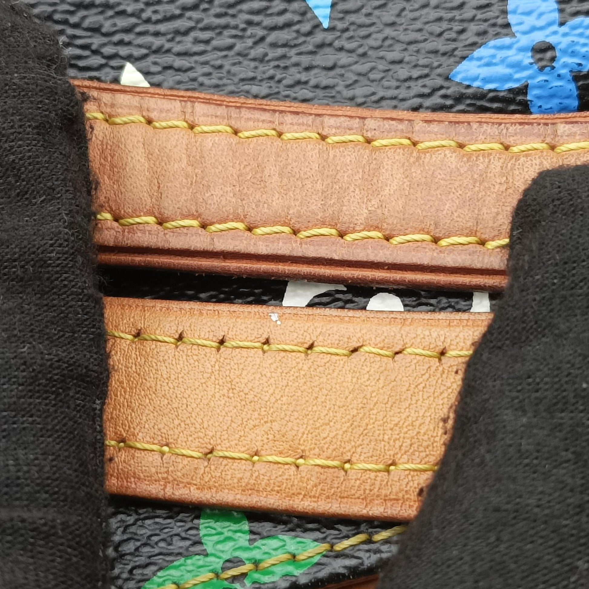 Pre-owned Louis Vuitton Aurelia MM Noir Monogram Multicolor M40095 shoulderbag | stylenewstar