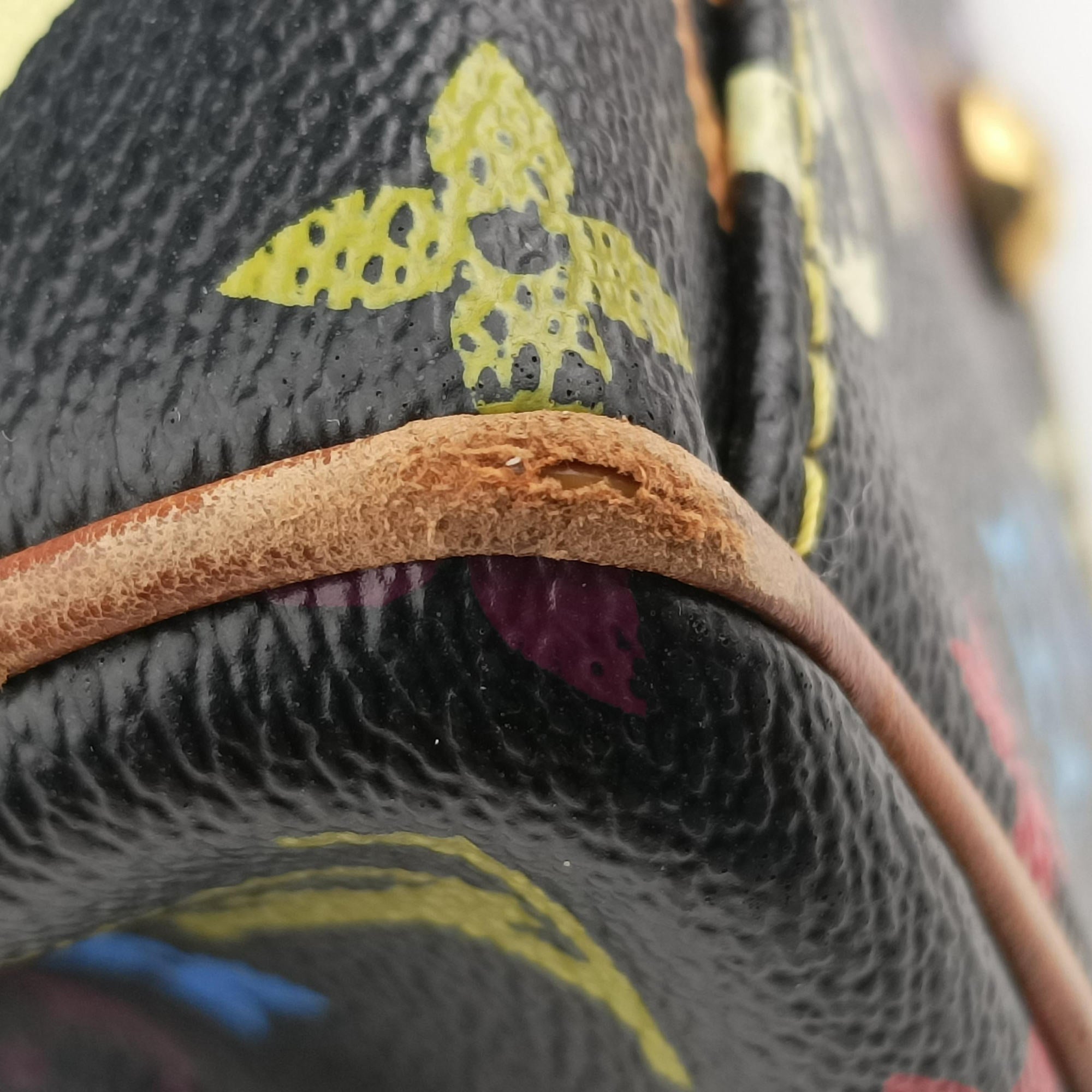 Pre-owned Louis Vuitton Aurelia MM Noir Monogram Multicolor M40095 shoulderbag | stylenewstar