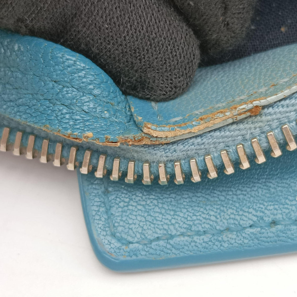 Y LIGNE Petit Cabas Blue Leather 275091 275091.001998Yライン プチカバス ブルー レザー 275091 275091.001998