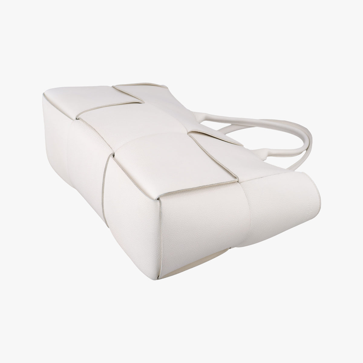 The Arcotote White lambskin B09452446Qザ アルコトート ホワイト ラムスキン B09452446Q