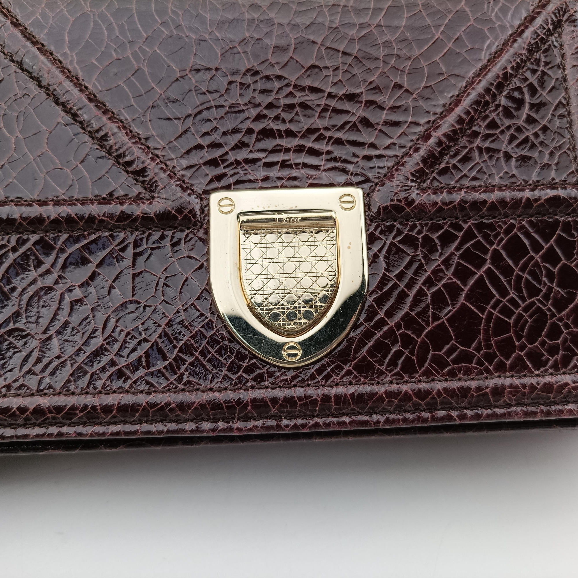 Pre-owned Christian Dior Diorama Burgundy Leather  shoulderbag | stylenewstar