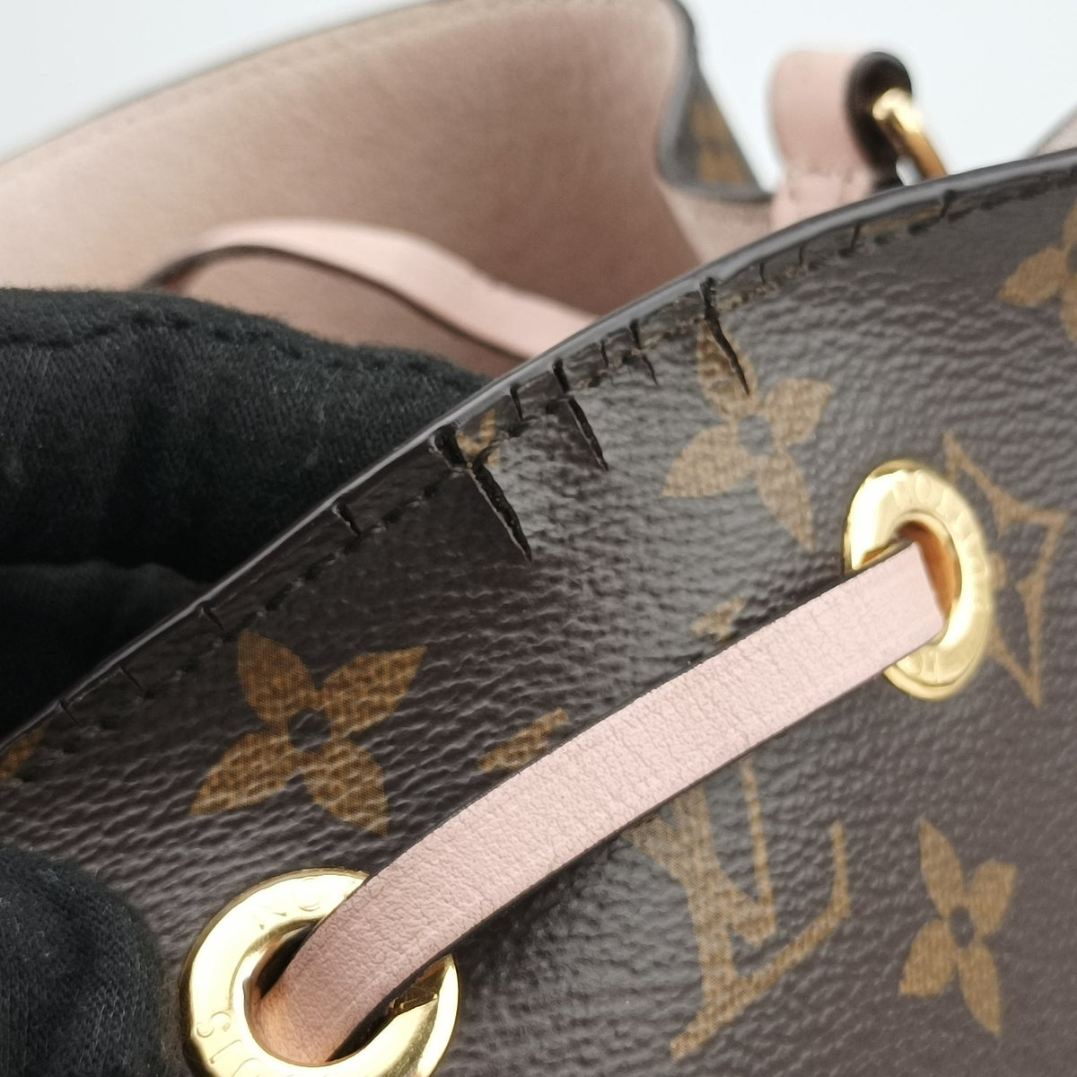 NeoNoe BROWN×Rose Poodle Monogram Canvas M44022 SP4108ネオノエ ブラウン×ローズプードル モノグラムキャンバス M44022 SP4108