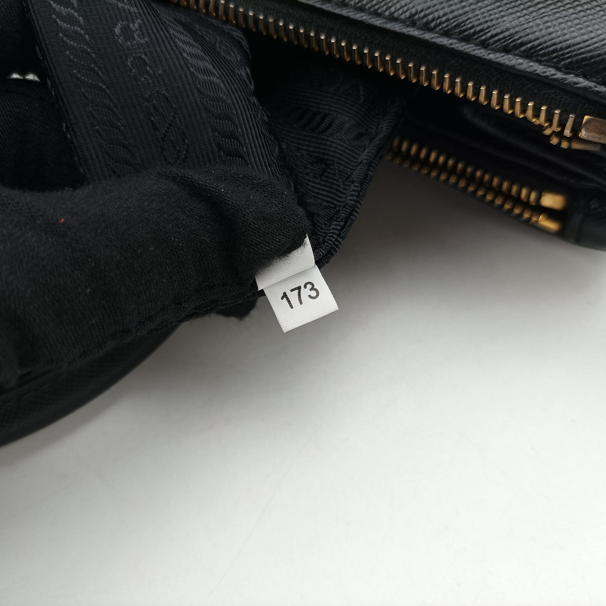 Galleria Black SAFFIANO Leather BN2274 58/L 173ガレリア ブラック サフィアーノレザー BN2274 58/L 173