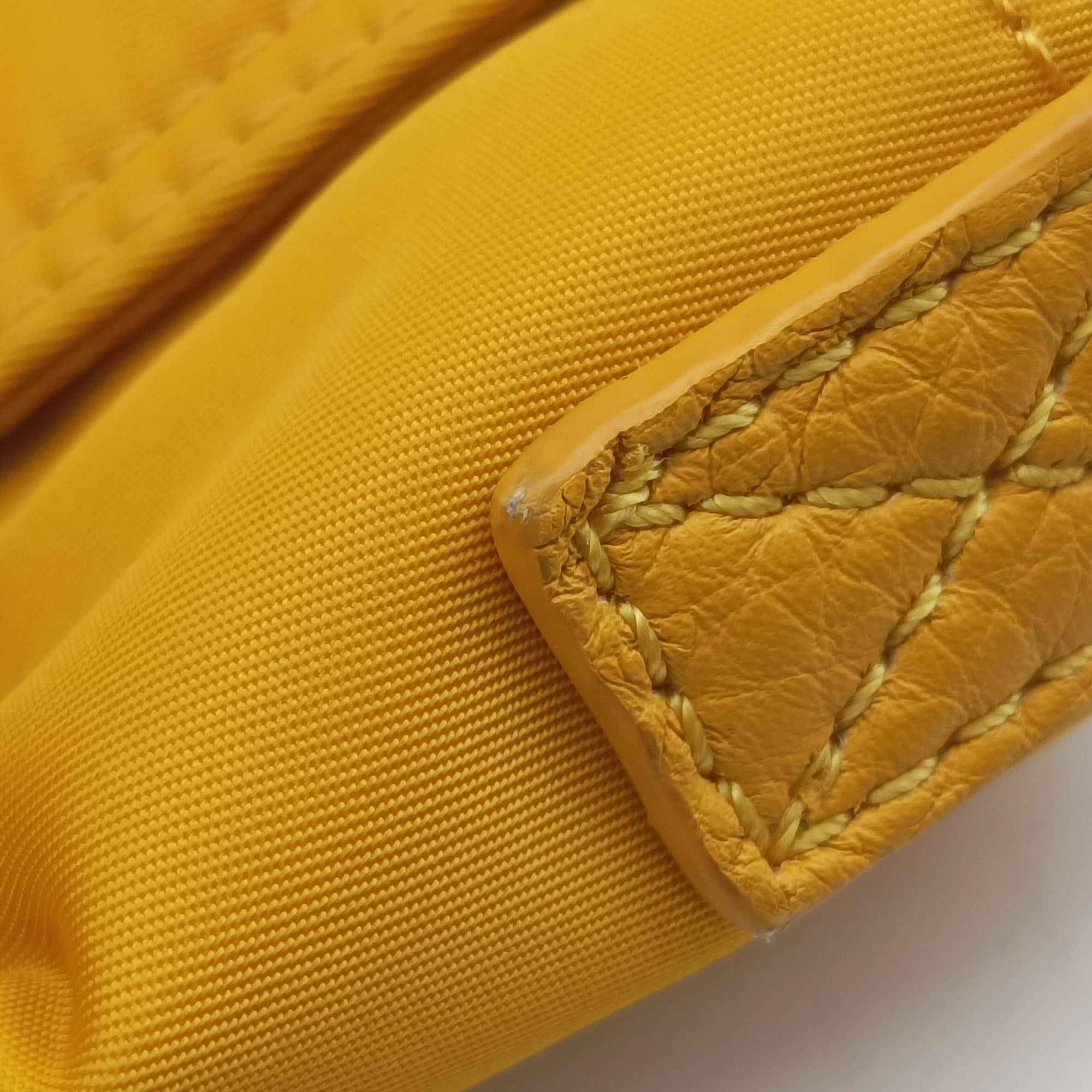 Baguette Messenger Yellow Nylon× leather 7VA536 7VA536 AG0P 219.3262バケットメッセンジャー イエロー ナイロン×レザー 7VA536 7VA536 AG0P 219.3262