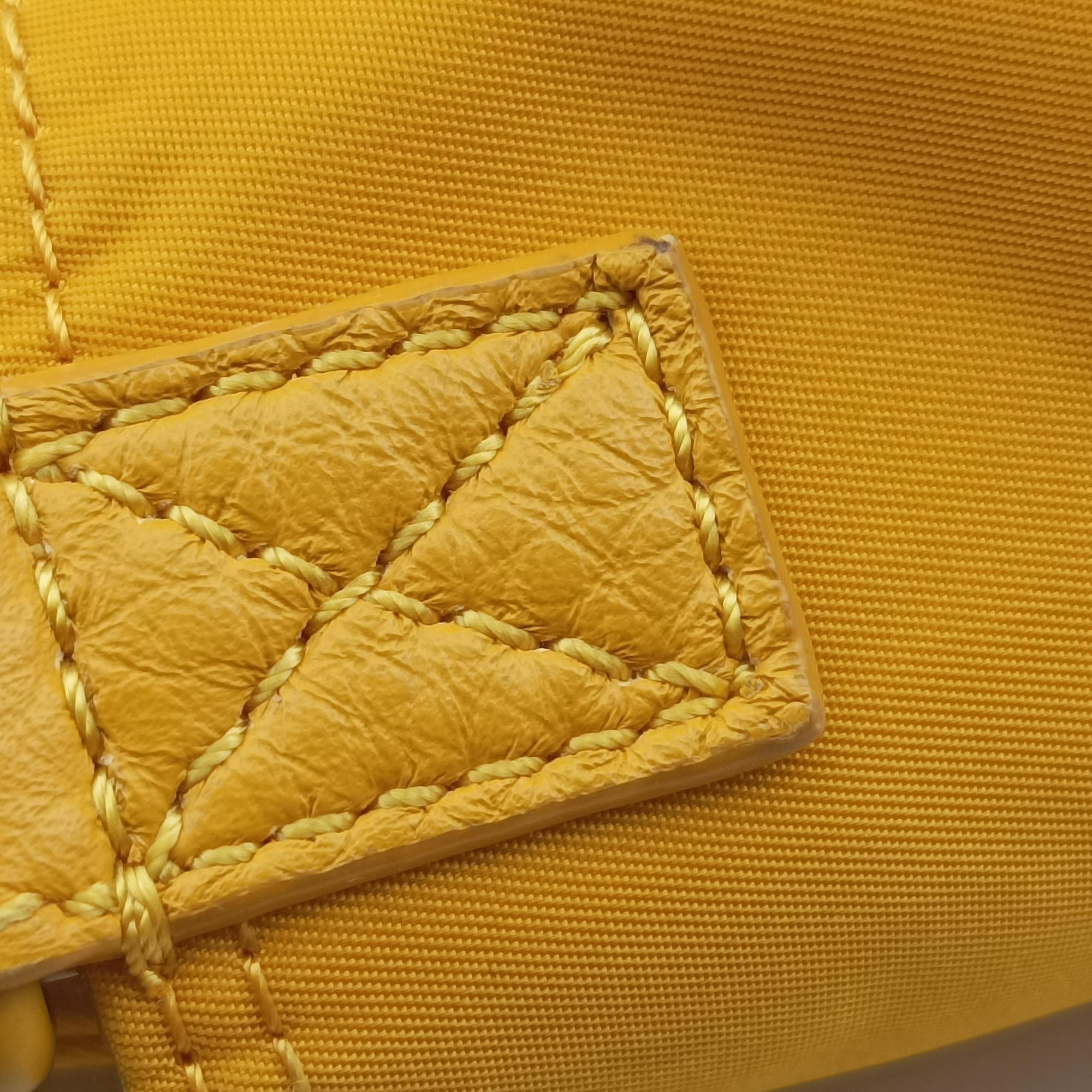 Baguette Messenger Yellow Nylon× leather 7VA536 7VA536 AG0P 219.3262バケットメッセンジャー イエロー ナイロン×レザー 7VA536 7VA536 AG0P 219.3262