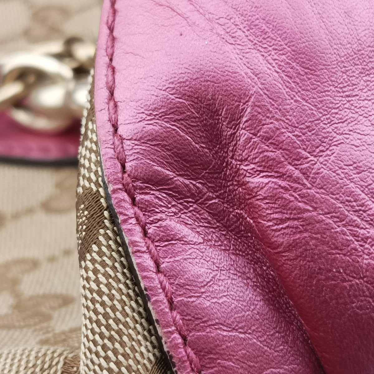 Heart Bit charm Beige × Pink Canvas×Leather 269955 E011275508ハートビット チャーム ベージュ x ピンク キャンバス×レザー 269955 E011275508