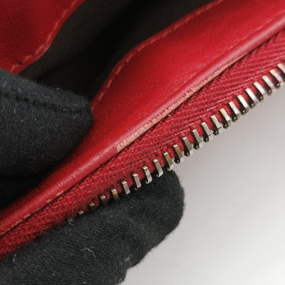 GG charm dome Red Leather 341503 E020202023GGチャーム ドーム レッド レザー 341503 E020202023