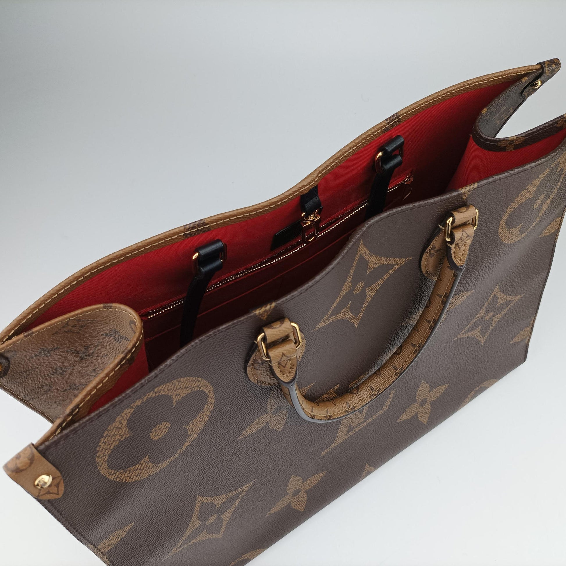 Vintage Louis Vuitton On the Go GM Brown Monogram Canvas M45320 shoulderbag | stylenewstar