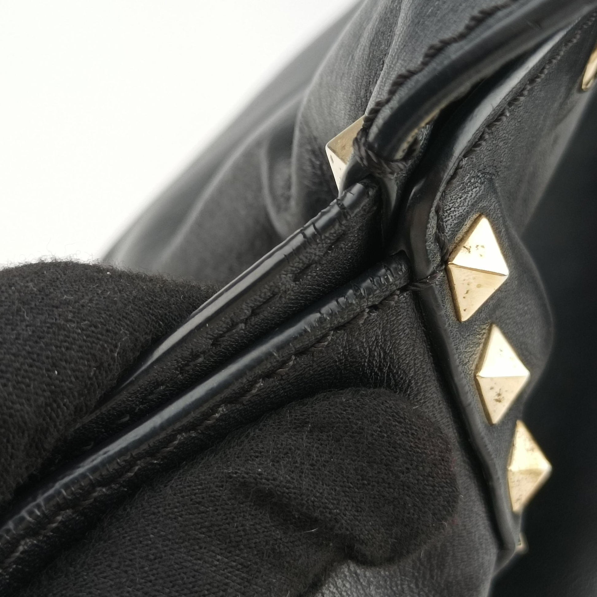 Rockstud Black Leather Lot number unknownロックスタッズ ブラック レザー 製番不明