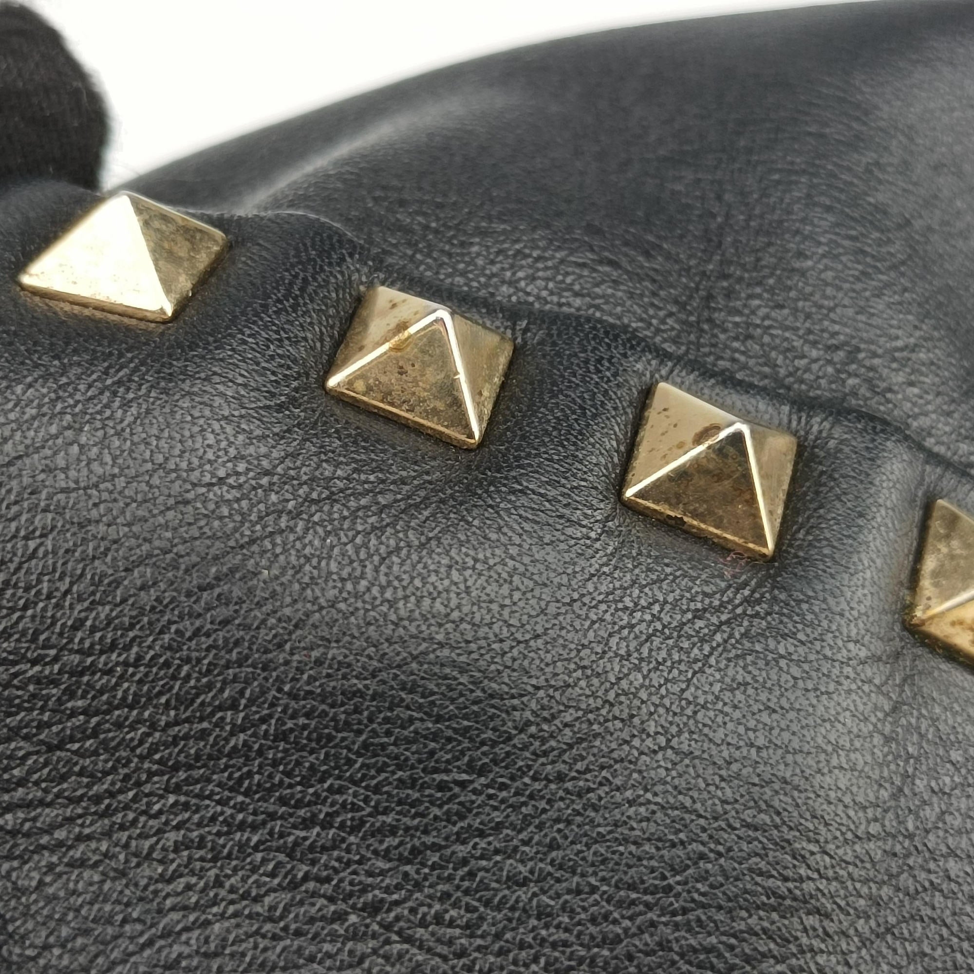 Rockstud Black Leather Lot number unknownロックスタッズ ブラック レザー 製番不明