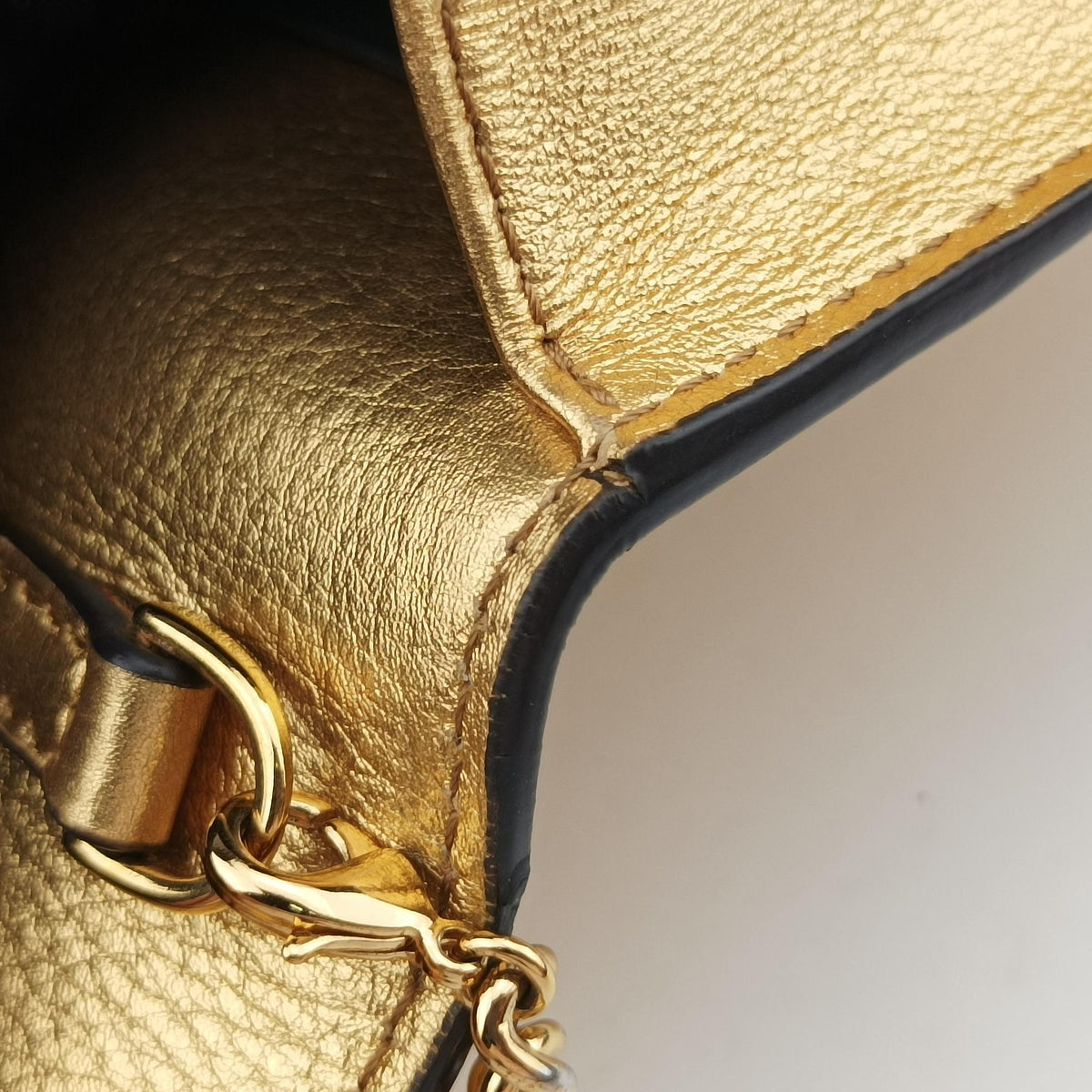 F is Golden Leather 8BS006 8BS006 A0Y1 188-8241エフ イズ ゴールド レザー 8BS006 8BS006 A0Y1 188-8241
