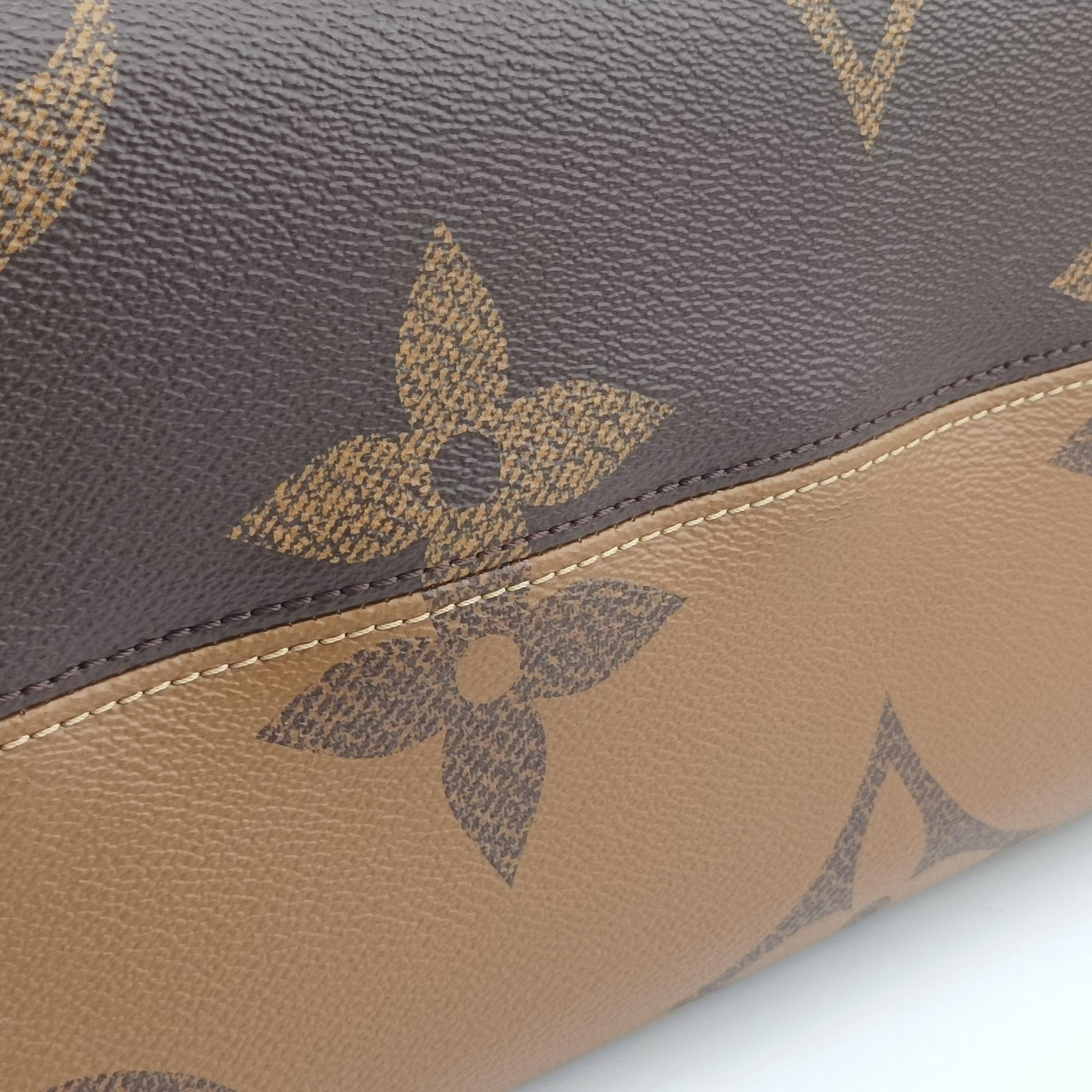 On the Go GM Brown Monogram Canvas M45320 SD2199 IC ChipオンザゴーGM モノグラム/ブラウン モノグラム キャンバス M45320 SD2199 ICチップ