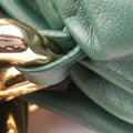 THE Chain Pouch Green lambskin B09554674Wザ チェーン ポーチ グリーン ラムスキン B09554674W