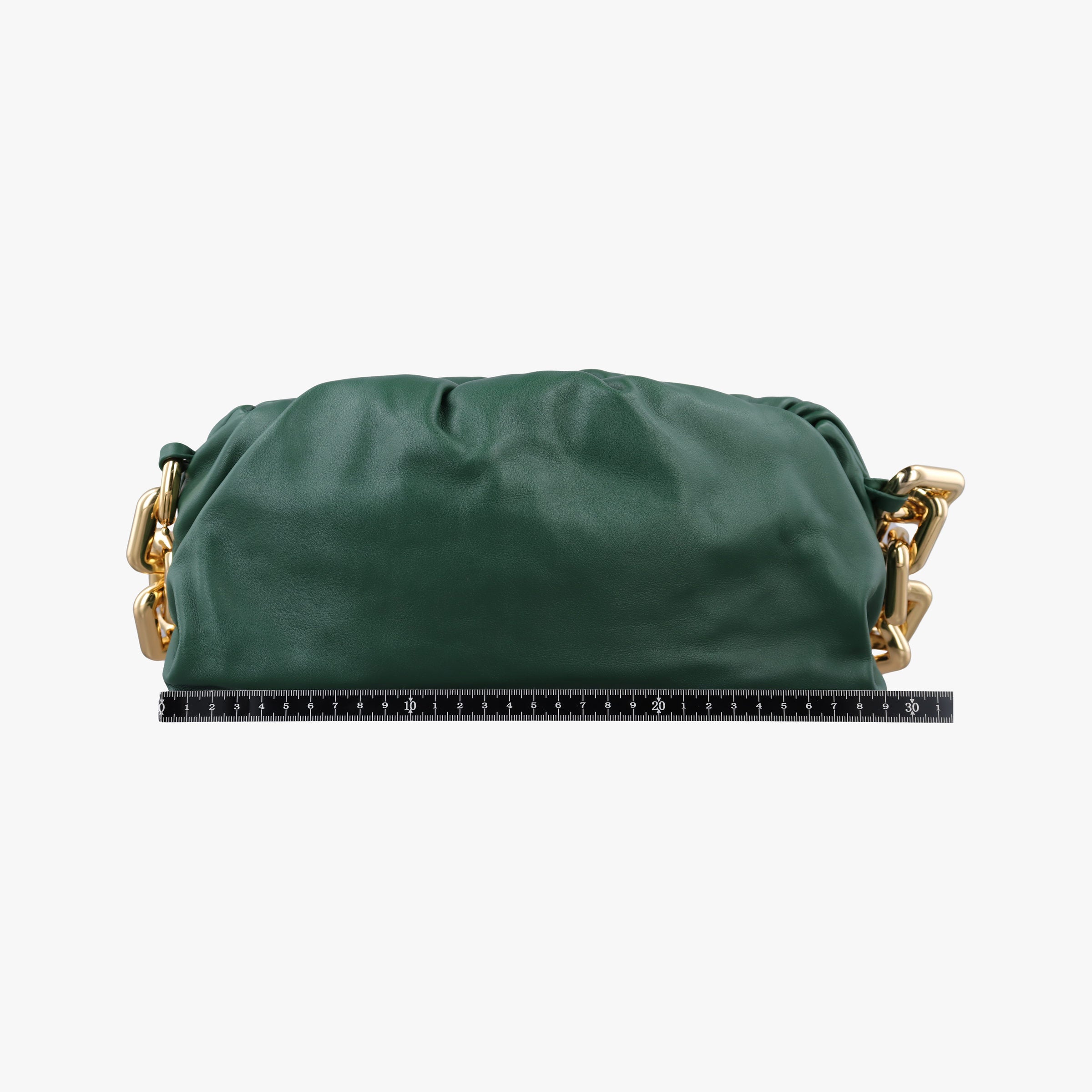 THE Chain Pouch Green lambskin B09554674Wザ チェーン ポーチ グリーン ラムスキン B09554674W