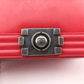 BOY CHANEL Red Leather A67085 21500449ボーイシャネル レッド レザー A67085 21500449