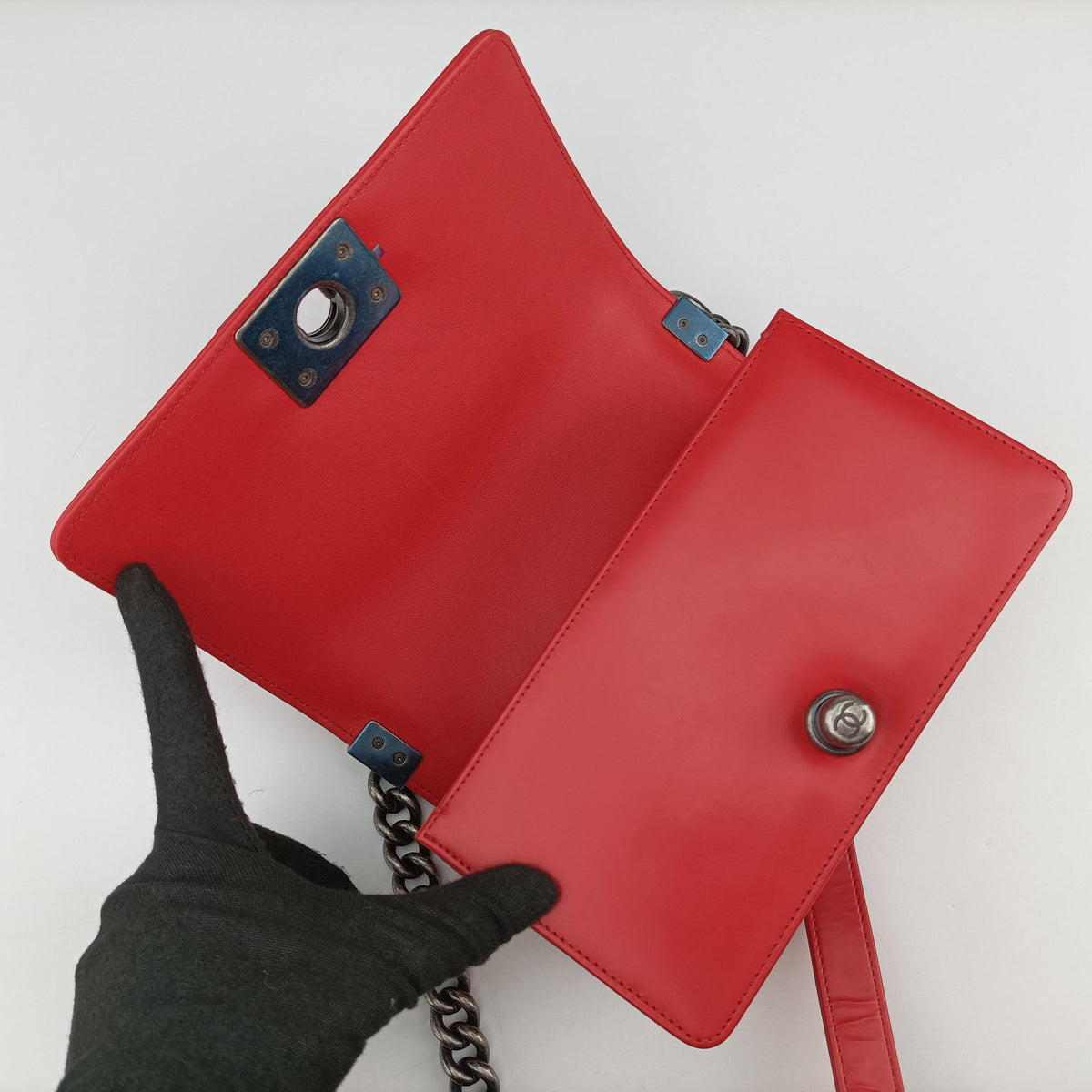 BOY CHANEL Red Leather A67085 21500449ボーイシャネル レッド レザー A67085 21500449