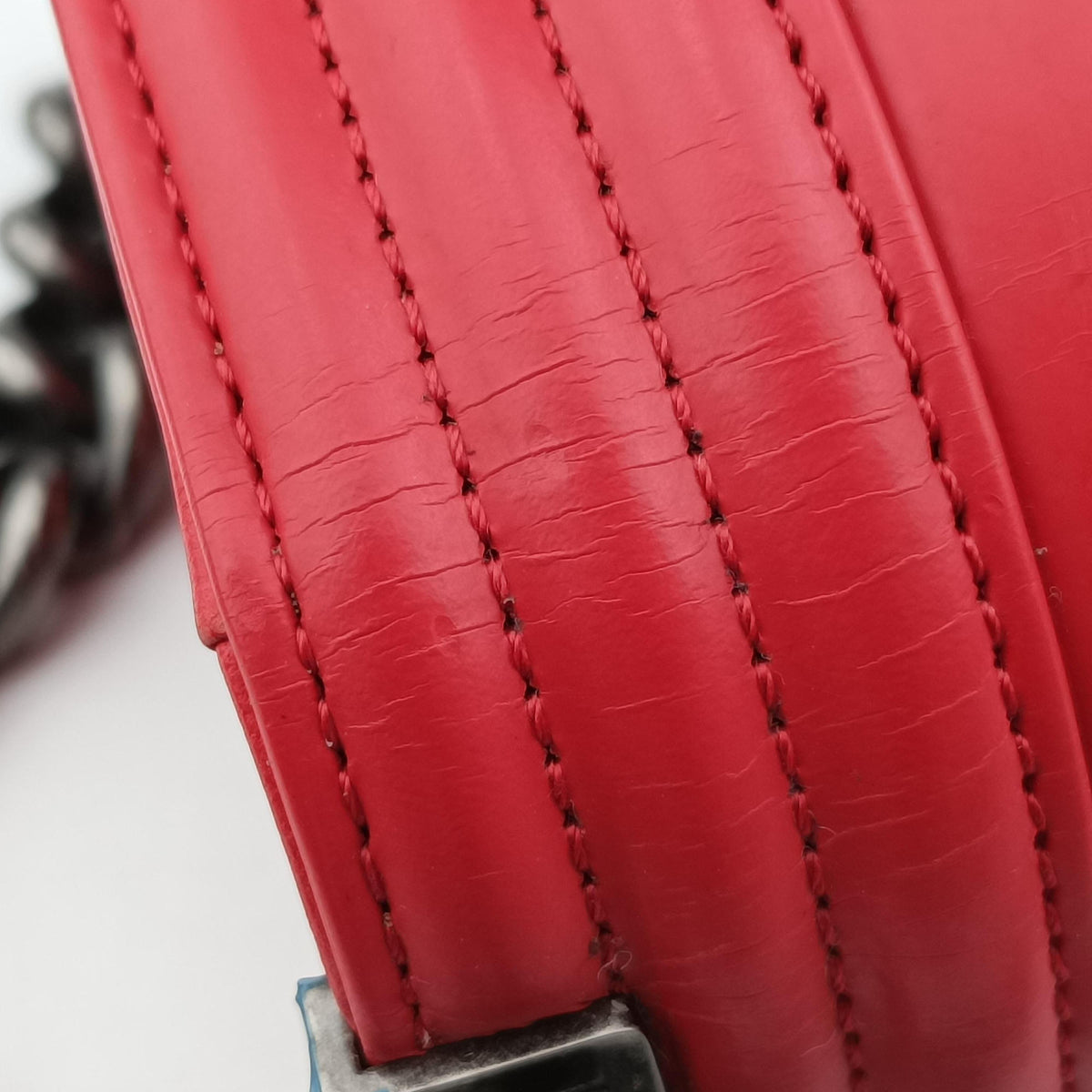 BOY CHANEL Red Leather A67085 21500449ボーイシャネル レッド レザー A67085 21500449