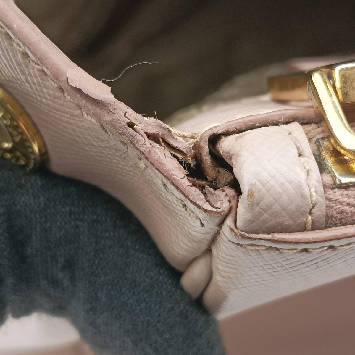 Galleria Pink SAFFIANO Leather BN1786 117ガレリア ピンク サフィアーノレザー BN1786 117