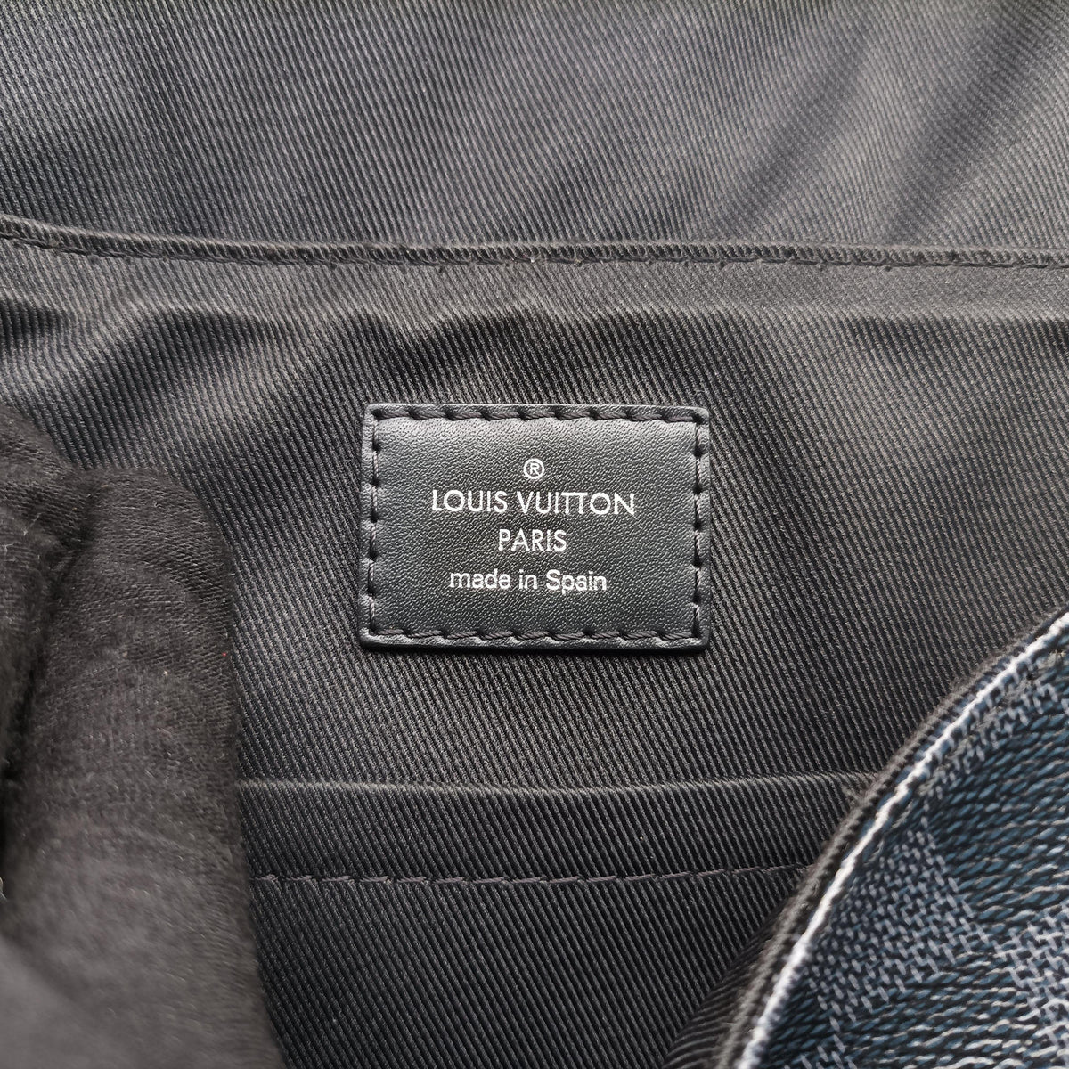 District PM NM LV Alps BLACK×Multicolor DAMIER GRAPHITE CANVAS N40040 CA2158ディストリクトPM NM LVアルプス ブラック×マルチ ダミエ グラファイトキャンバス N40040 CA2158