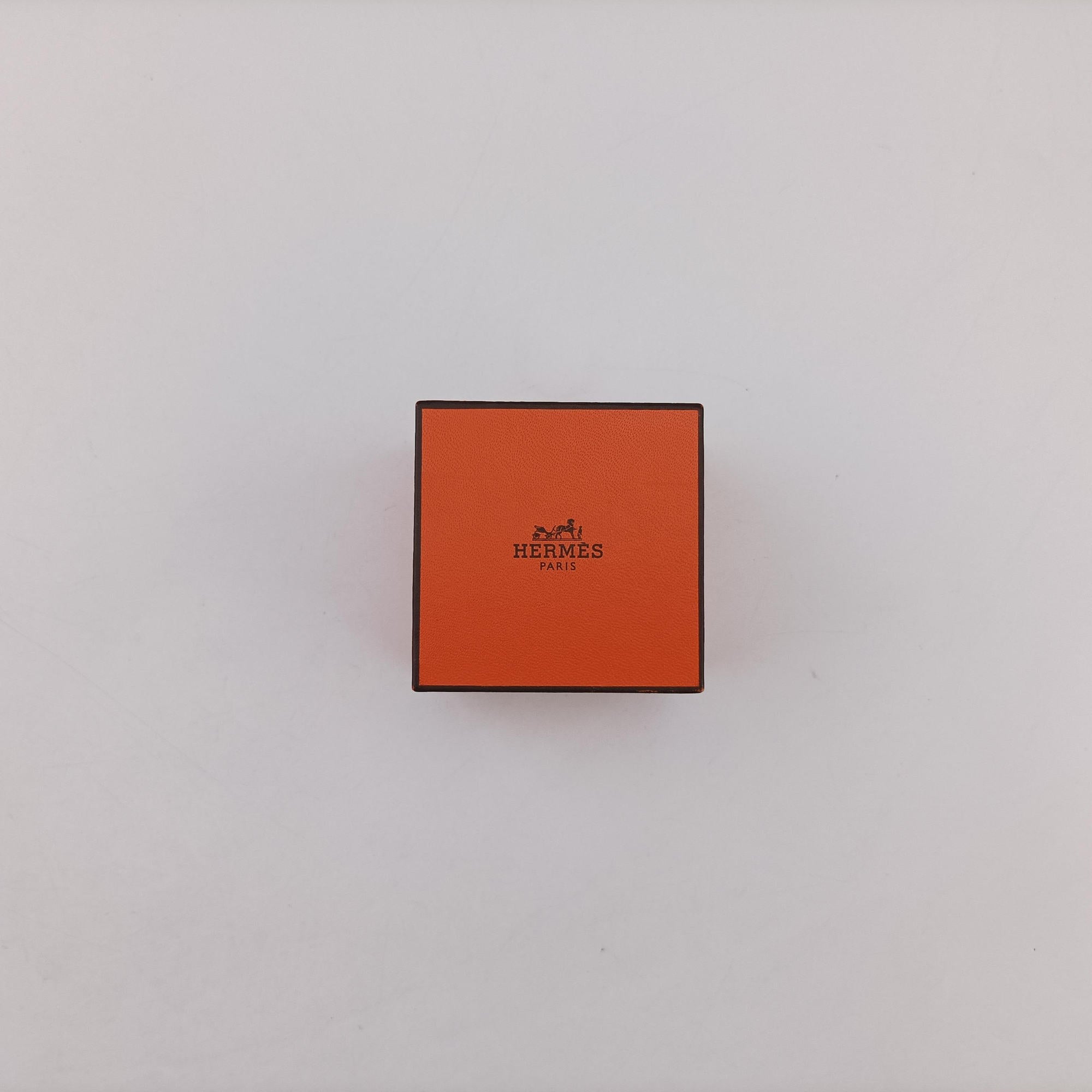 Pre-owned Hermes Chaine d'ancre Enchainee Silver Ag925  ring | stylenewstar