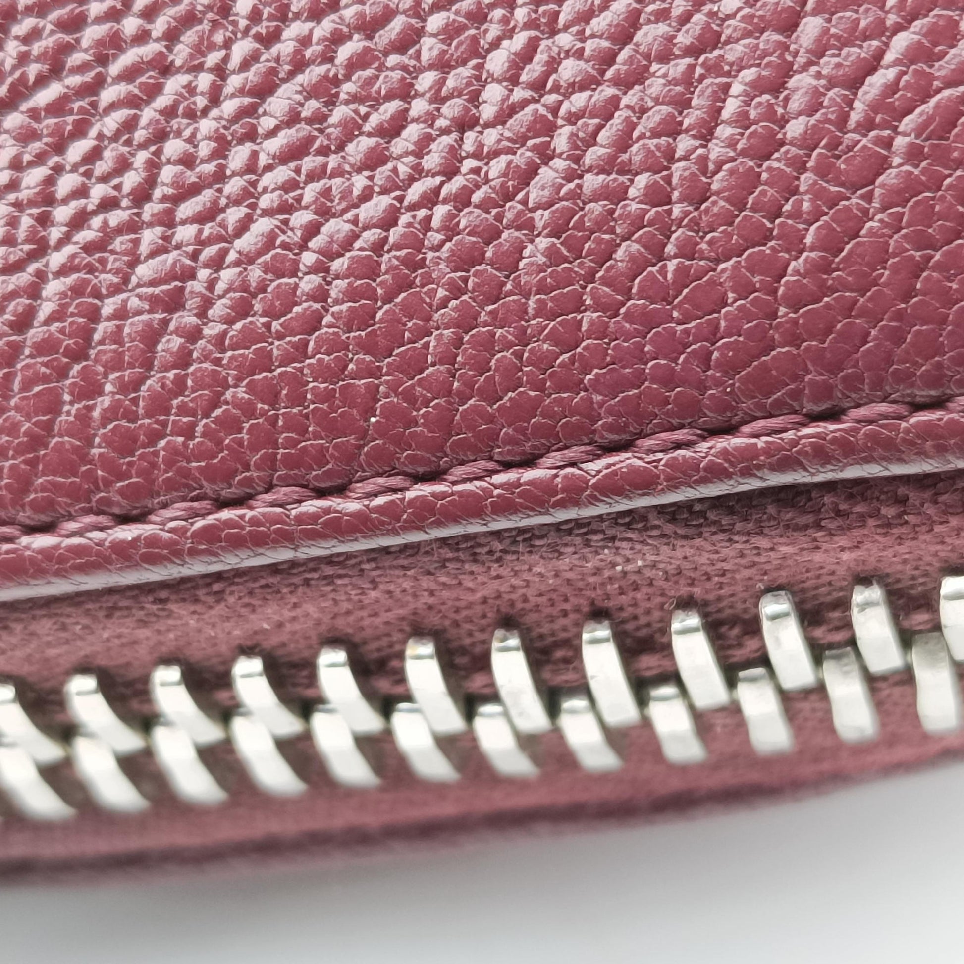 Antigona Burgundy Leather ZE D 0176アンティゴナ ワインレッド レザー ZE D 0176