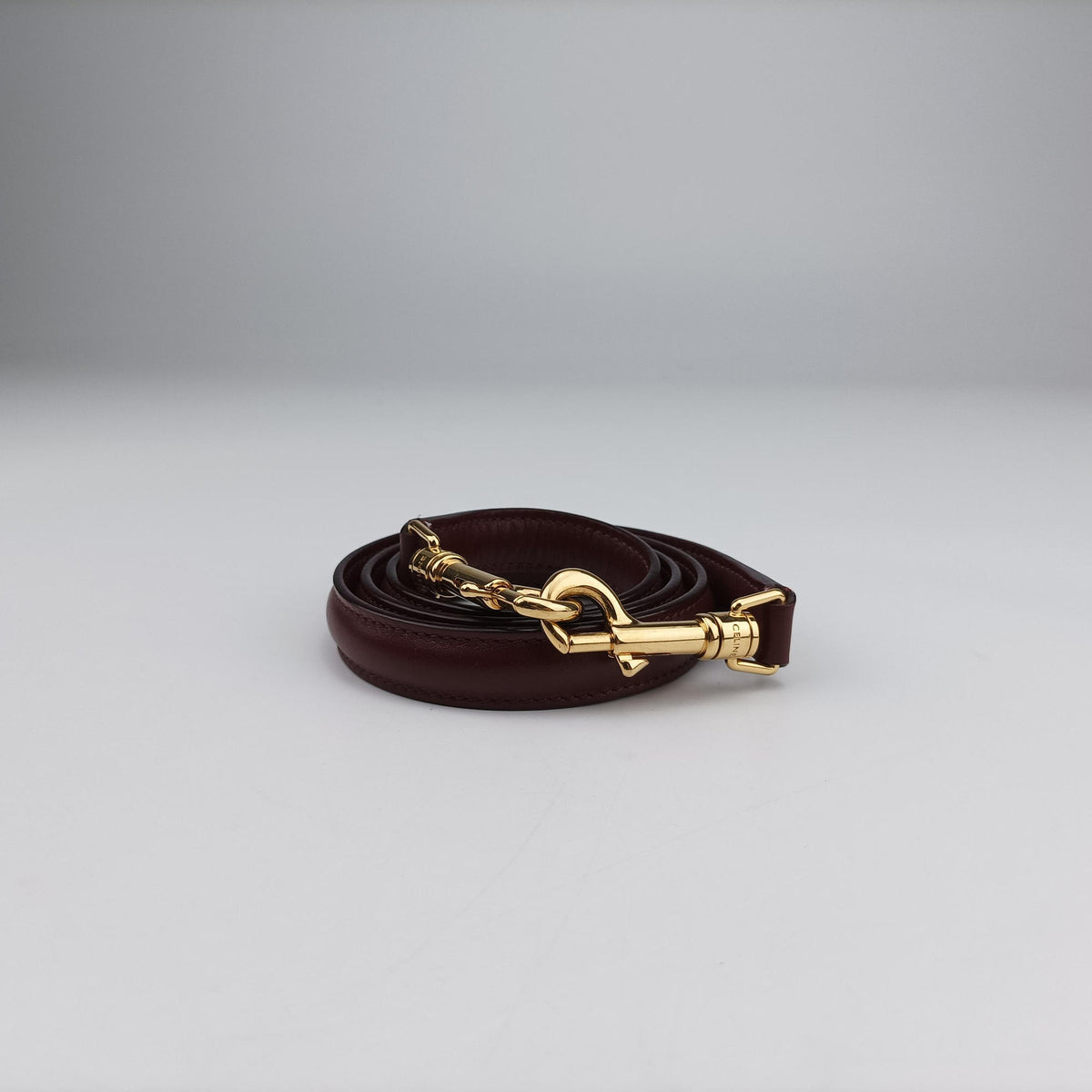 Pre-owned Celine 16 Bag Burgundy Calfskin  shoulderbag | stylenewstar