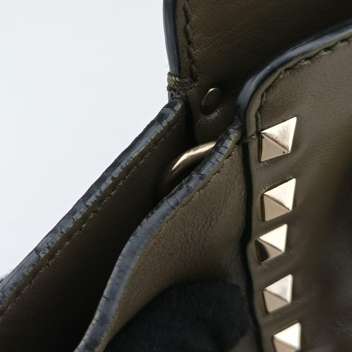Rockstud Green Leather Lot number unknownロックスタッズ グリーン レザー 製番不明