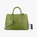 Galleria Green SAFFIANO Leather BN2274 180 2ガレリア グリーン サフィアーノレザー BN2274 180 2