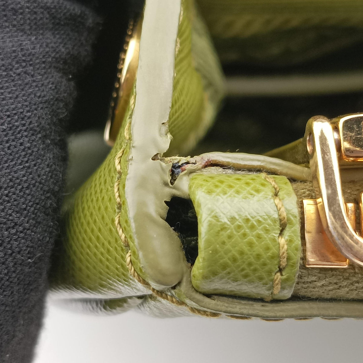 Galleria Green SAFFIANO Leather BN2274 180 2ガレリア グリーン サフィアーノレザー BN2274 180 2