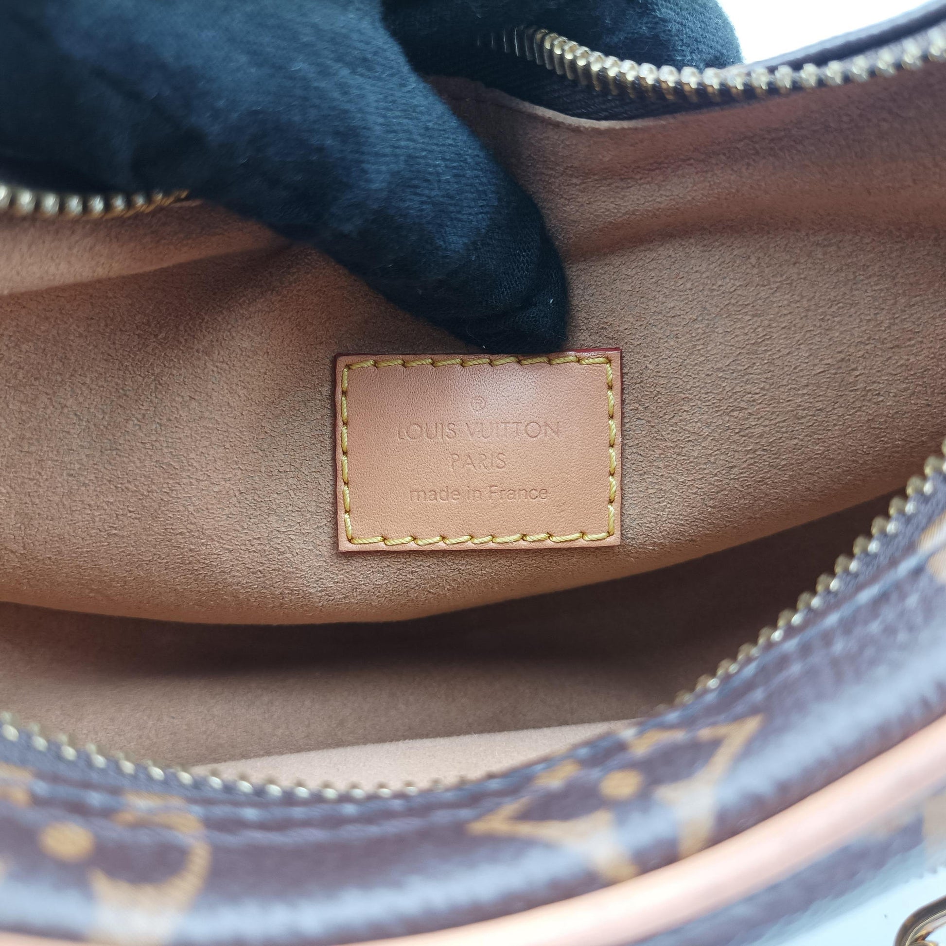 LOOP Brown×Beige Monogram Canvas M81098 IC Chipループ モノグラム/ブラウン×ベージュ モノグラムキャンバス M81098 ICチップ