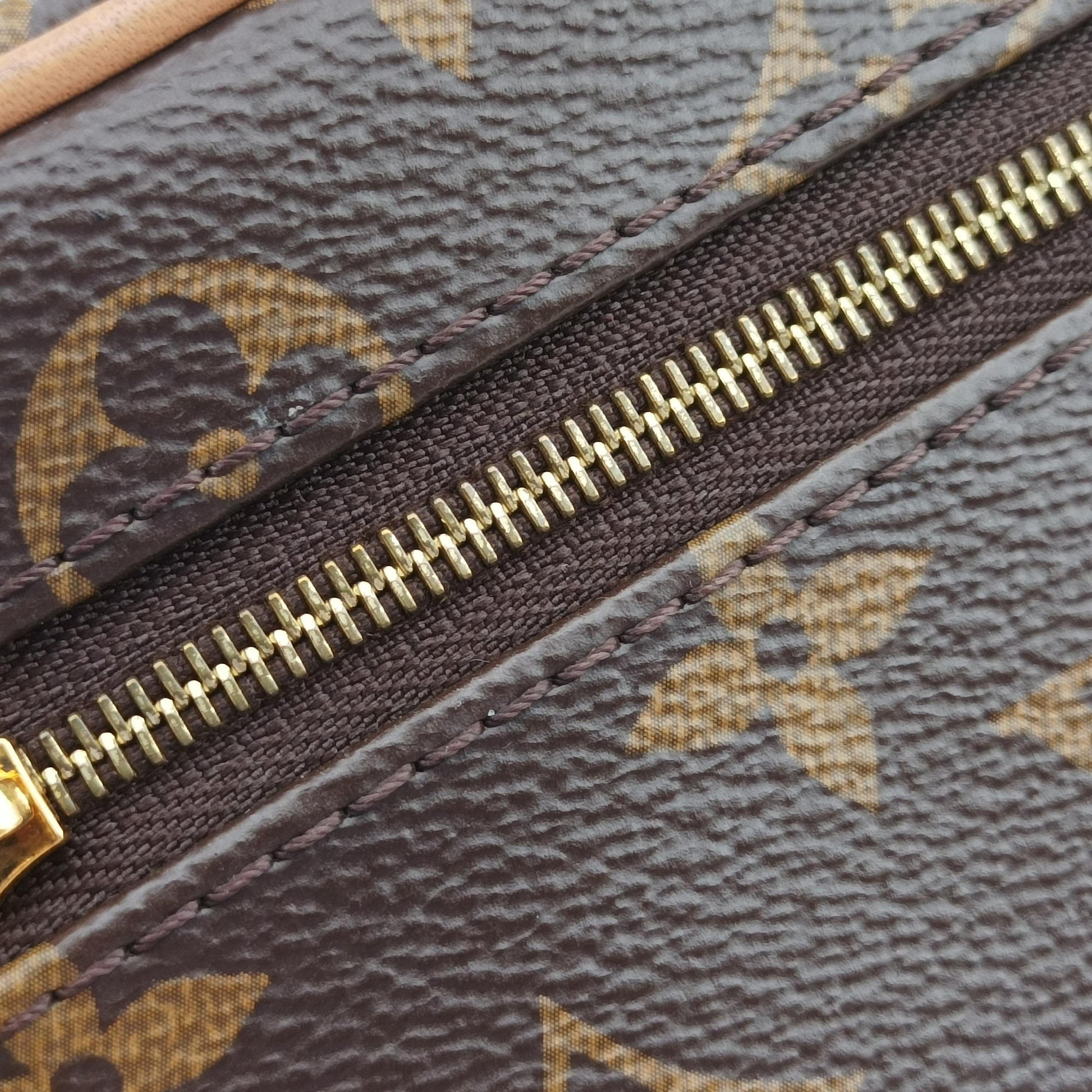 LOOP Brown×Beige Monogram Canvas M81098 IC Chipループ モノグラム/ブラウン×ベージュ モノグラムキャンバス M81098 ICチップ
