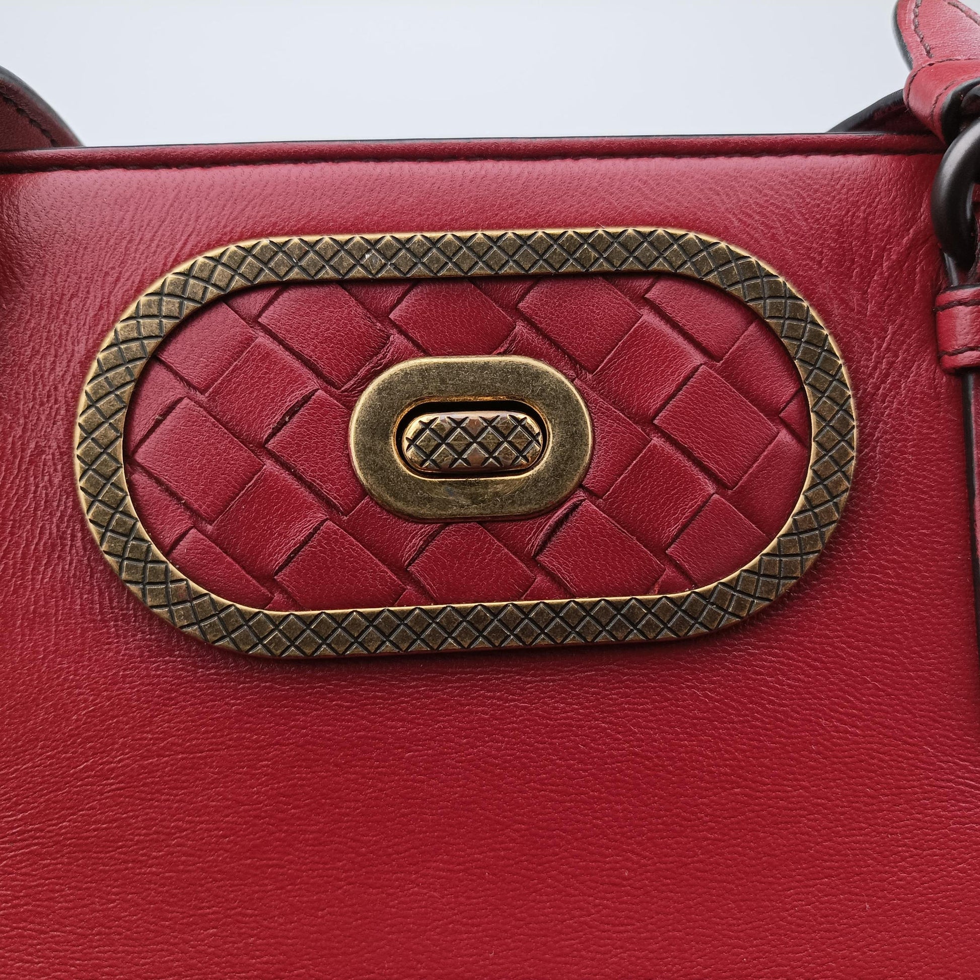 Intrecciato Ellitica Red lambskin B07612356Aイントレチャート エリティカ レッド ラムスキン B07612356A