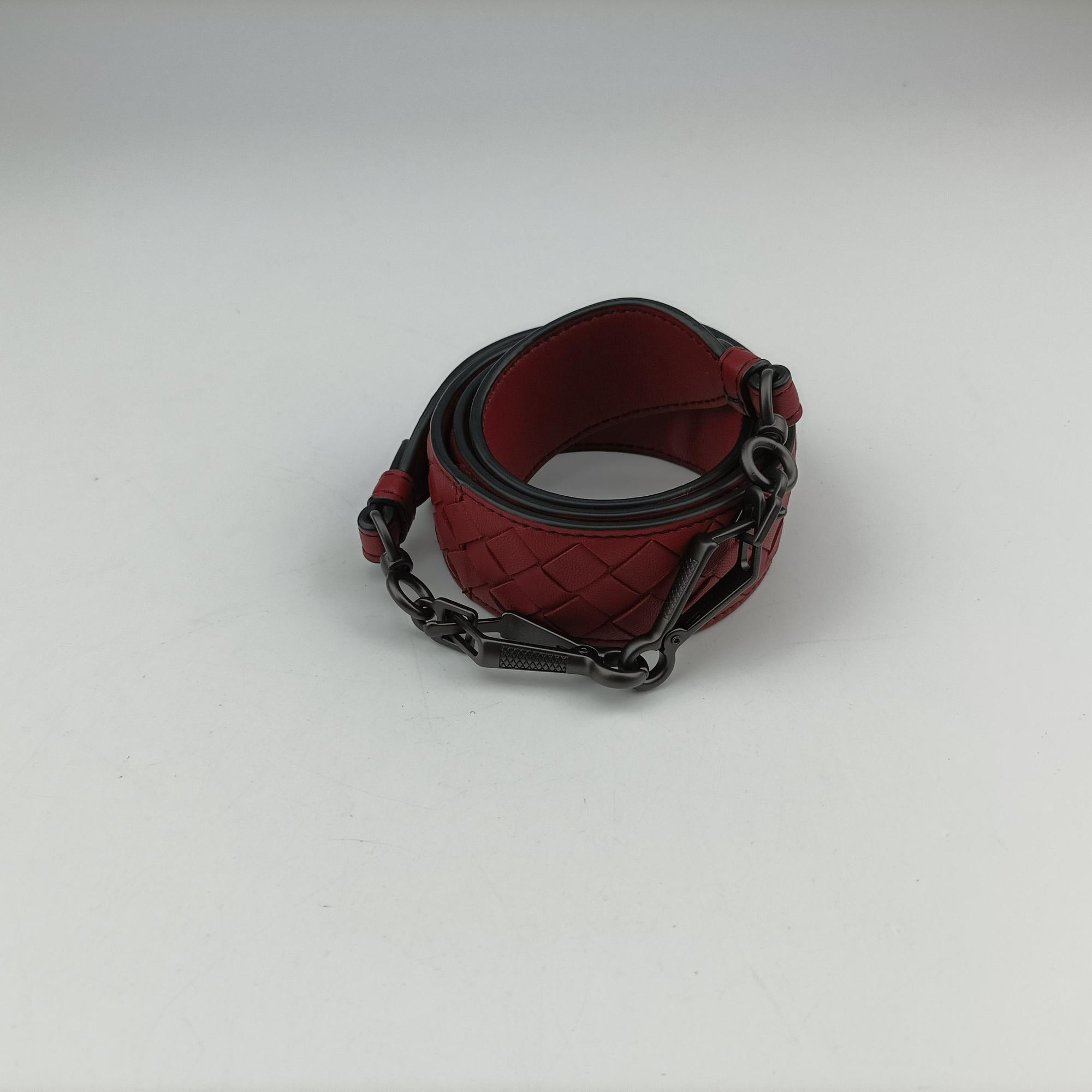 Intrecciato Ellitica Red lambskin B07612356Aイントレチャート エリティカ レッド ラムスキン B07612356A